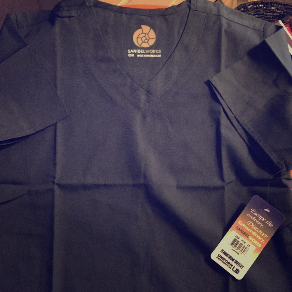 Sanibel scrub top XS
